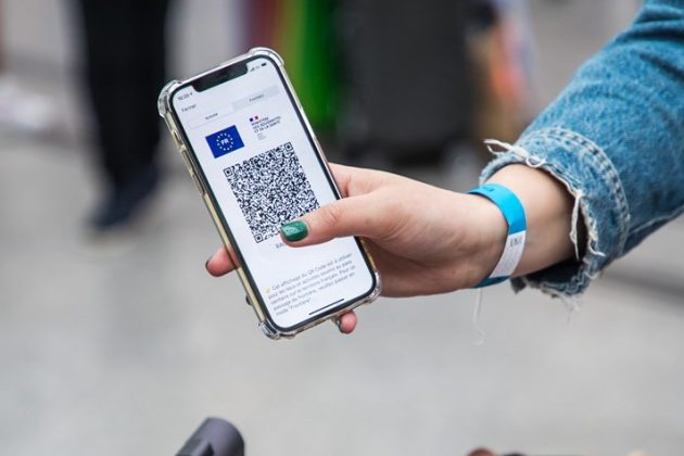 Work testing a pan-European "digital identity wallet" officially began with a launch event in Paris on Monday, despite some criticisms that the scheme represents the so-called "Chinafication" of Europe. (EPA-EFE/CHRISTOPHE PETIT TESSON)