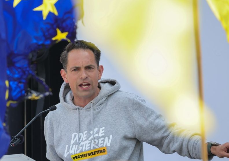 A political party in Belgium has announced that it will be sending a free can of beer to people throughout the country in order to mark a national holiday. (EPA-EFE/OLIVIER MATTHYS)