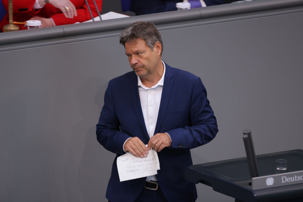 Germany's green party minister for economy and climate change, Robert Habeck, has begged his Christian Democrat opposition to avoid boosting the country's growing right-wing populist movement. (Photo by Sean Gallup/Getty Images)