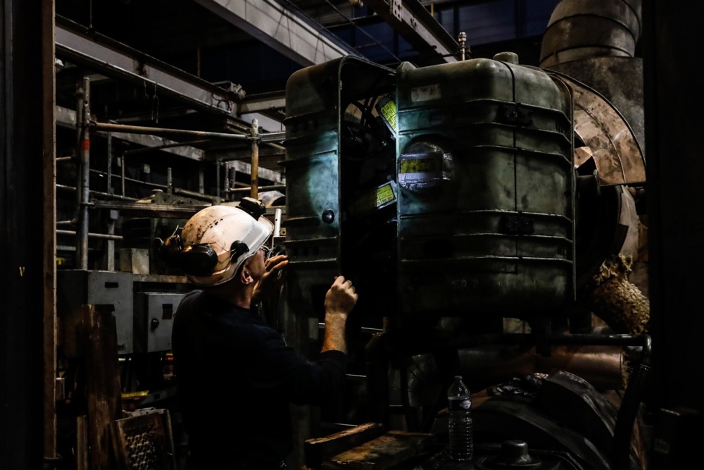 France has extended the legal operation times of coal plants in the country in order to combat blackouts this winter. (EPA-EFE/TERESA SUAREZ)