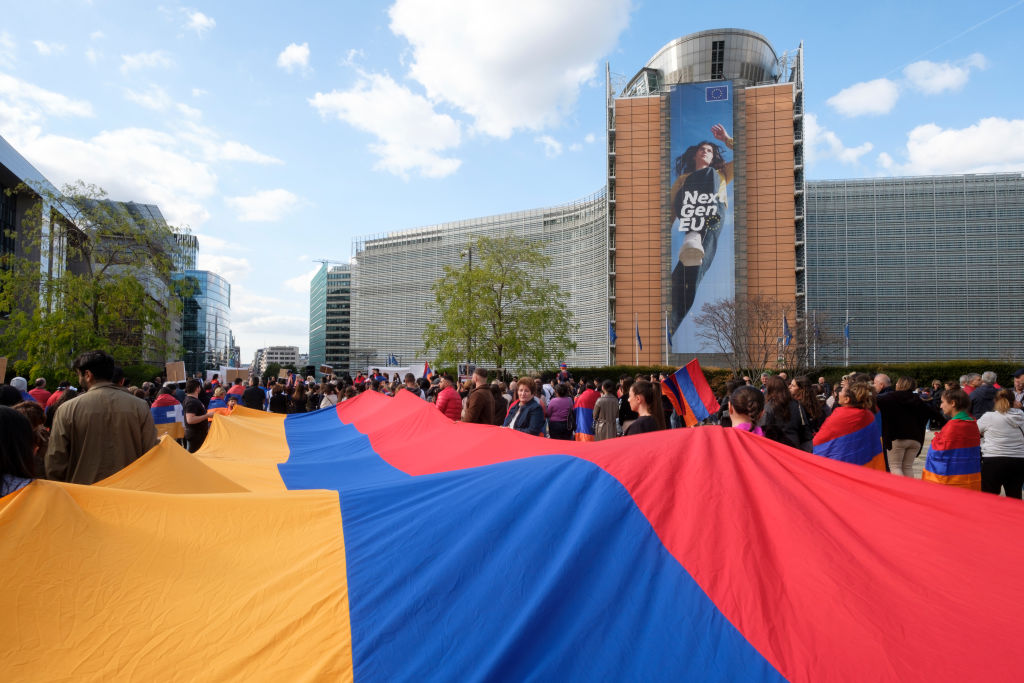 50 rabbis from throughout Europe have denounced the use of the term "genocide" to describe the activities of Azerbaijani forces towards Armenians living in the contested region of Nagorno-Karabakh. (Photo by Thierry Monasse/Getty Images)