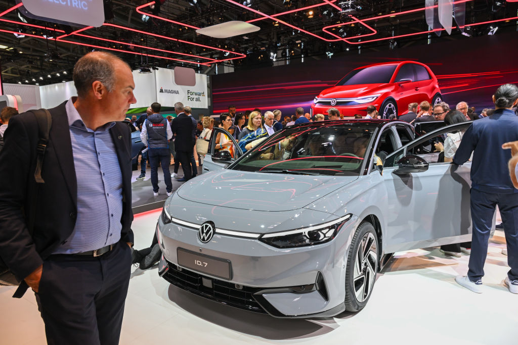 An EU-backed trade agreement with the UK will cost the continent's car manufacturers billions. an industry group has claimed. (Photo by Hannes Magerstaedt/Getty Images)