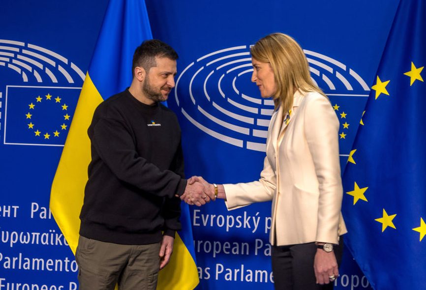 Ukraine should be given MEPs in parliament before it formally joins the EU, EP President Roberta Metsola has said. (Photo by Omar Havana/Getty Images)