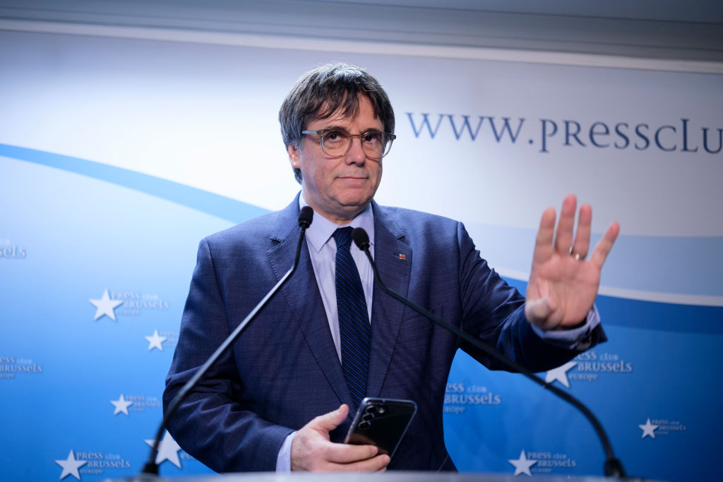 Junts leader Carles Puigdemont has grilled the European Commission on the so-called "sexist speech" of the body's top diplomat, Josep Borrell. (Photo by Thierry Monasse/Getty Images)
