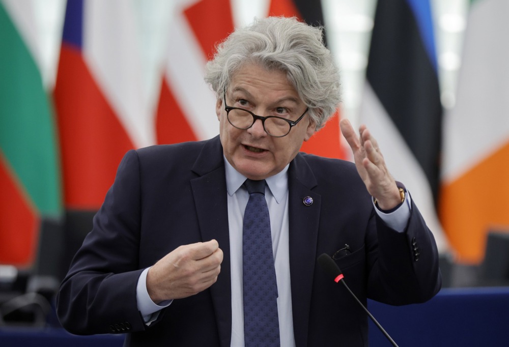 The lack of Irish-language moderation on European social media constitutes a security "vulnerability", the bloc's self-appointed "digital enforcer", Thierry Breton, has claimed. (EPA-EFE/RONALD WITTEK)