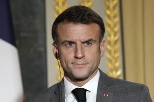French President Emmanuel Macron has begged voters not to act to "block" EU  expansion. ( EPA-EFE/Christophe Ena / POOL MAXPPP OUT)