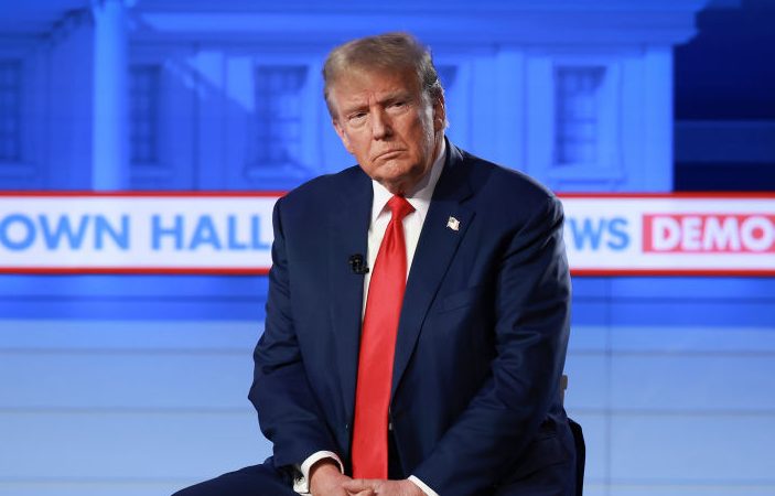 Keith Kellogg and Fred Fleitz, two key advisers to Donald Trump have presented him with a plan to end Russia's war in Ukraine. (Photo by Joe Raedle/Getty Images)