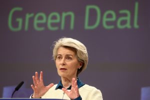 Left-wing groups within the European Parliament are looking to "blackmail" rival right-wing groups with the green deal, a source within the body has said. (EPA-EFE/STEPHANIE LECOCQ)