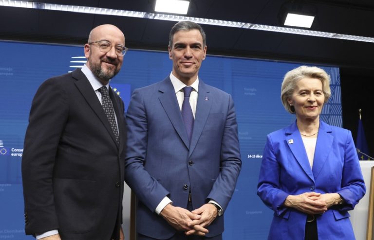 As anti-EU sentiments continue to rumble across the continent, Spain has remained a somewhat unlikely champion of the European project. (EPA-EFE/OLIVIER HOSLET)