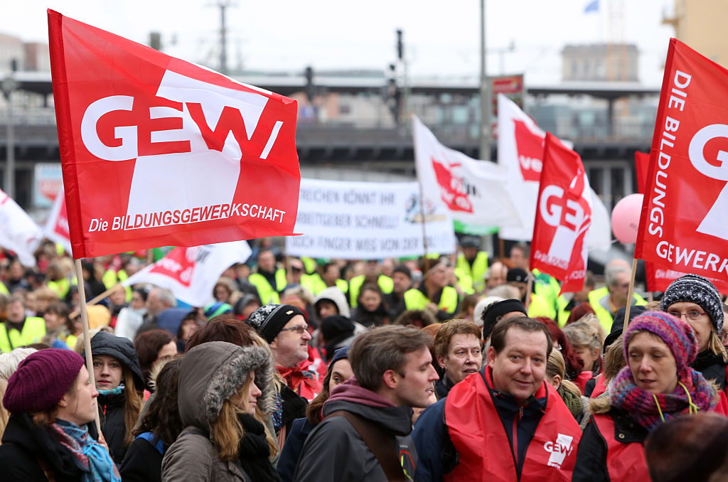 ARCHIVE IMAGE: Teachers in Germany should instruct their students about the "anti-constitutional tendencies" of the populist Alternative für Deutschland (AfD) party, the head of the Education and Science Union (GEW) has said. (Photo by Adam Berry/Getty Images)