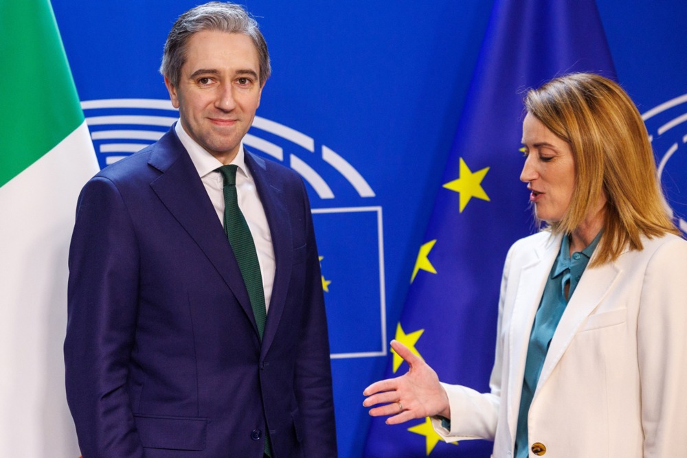 The prime ministers of Spain and Ireland have met to discuss plans on how to get EU member-states to officially recognise Palestine. (EPA-EFE/OLIVIER MATTHYS)