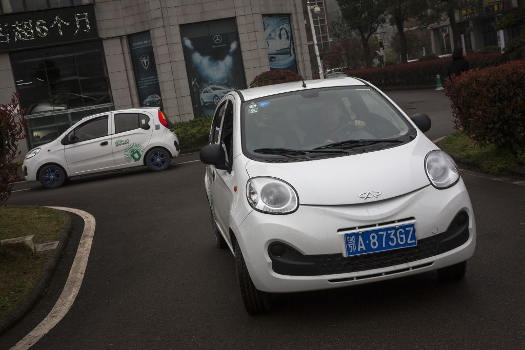 The European Commission will postpone its decision on Chinese electric vehicle tariffs until after the European election on June 9 (Photo by Wang He/Getty Images)