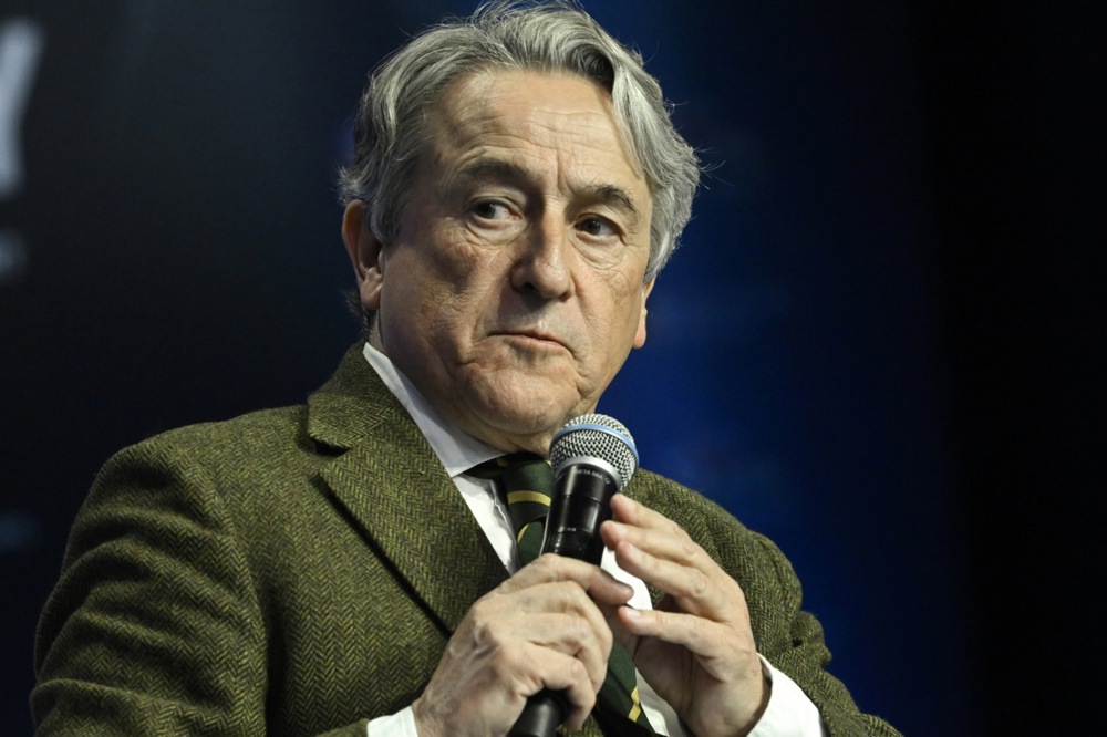 The Patriots for Europe group has demanded that the Commission provide details of its alleged "disgusting" plan to censor Elon Musk's X. (EPA-EFE/Szilard Koszticsak)