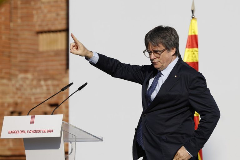 Authorities in Spain are demanding answers after Catalan independence leader and political outlaw Carles Puigdemont successfully pulled off a disappearing act after a rally in Barcelona. (EPA-EFE/ALBERTO ESTEVEZ)