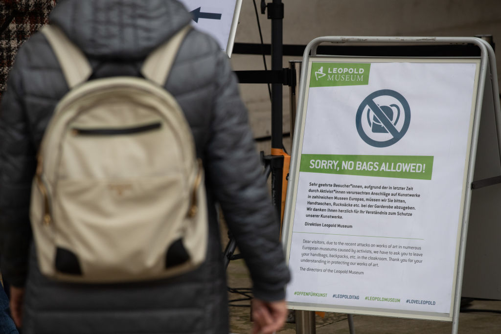 https://www.gettyimages.ie/photos/france-refugees-protest?assettype=image&editorialproducts=news&agreements=&family=editorial&page=4&phrase=France%20refugees%20protest&sort=newest