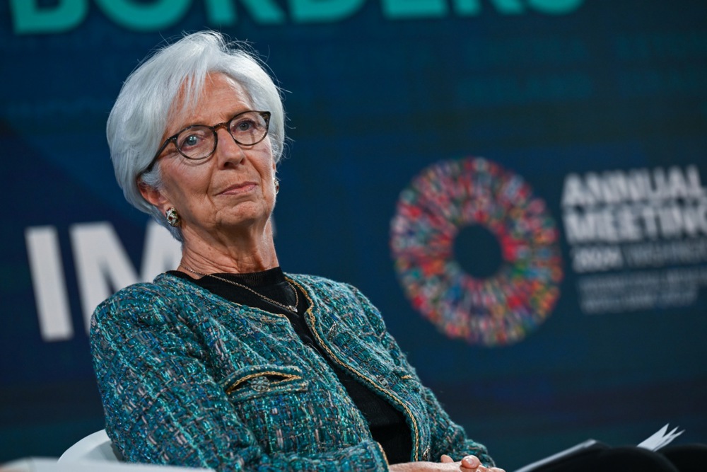 The US dollar world order is not going anywhere anytime soon, the European Central Bank president, Christine Lagarde has claimed. (EPA-EFE/ANNABELLE GORDON)