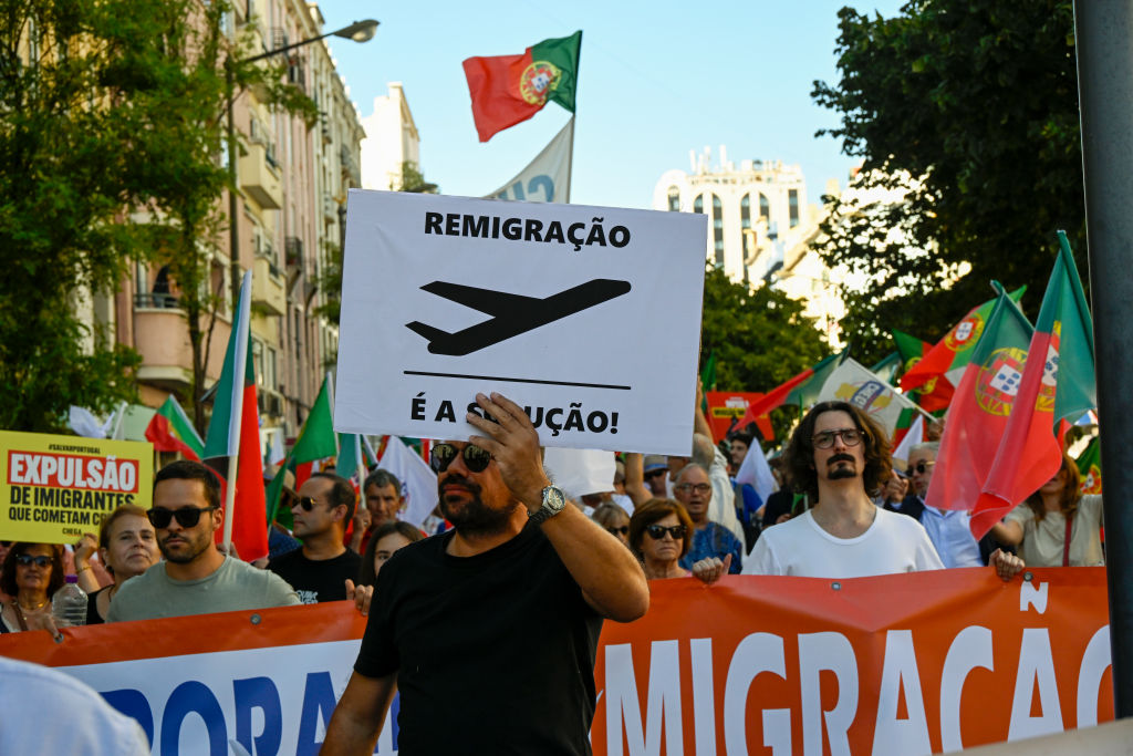 Ahead of the upcoming European Council meeting on October 10-11, the Netherlands and Austria, backed by fifteen other Schengen-area countries, have called on the European Commission to reform the EU's outdated migrant return policies. (Photo by Horacio Villalobos#Corbis/Getty Images)