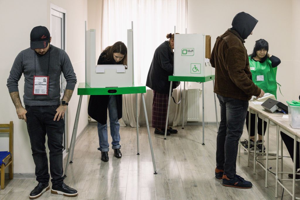 The United States and the European Union urged a full investigation into reports of voting violations following the disputed parliamentary election in Georgia. (Photo by Diego Fedele/Getty Images)