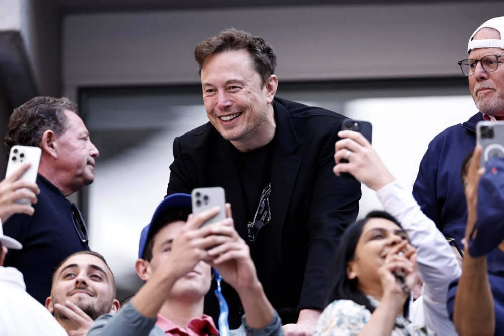 ARCHIVE IMAGE - Elon Musk has urged the Irish to "vote for freedom" as polls open for the country's general election. (EPA-EFE/CJ GUNTHER)