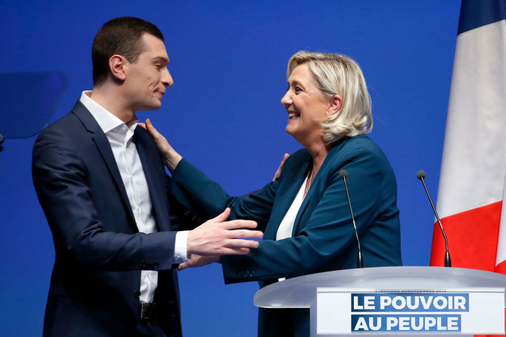 Jordan Bardella, president of the French hard-right party National Rally (RN)  stated on  November 18 that an RN candidate must have a clean criminal record to run for elections.(Photo by Chesnot/Getty Images)