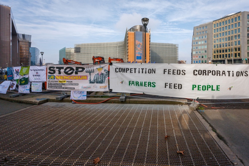 Ursula von der Leyen green-lighted the Mercosur trade deal on december 6 re-igniting opposition, particularly among French farmers, who view the move as a "betrayal" of European agricultural interests. EPA-EFE/OLIVIER MATTHYS