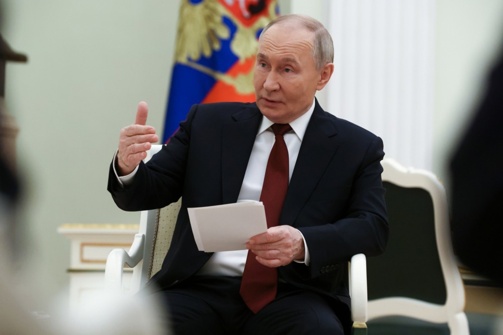 Russia said on December 11 that relations with the United States were so confrontational that Russian citizens should not travel to the United States, Canada and some EU countries because they were at risk of being "hunted" down by US authorities. EPA-EFE/SERGEI KARPUKHIN / SPUTNIK / KREMLIN POOL MANDATORY CREDIT