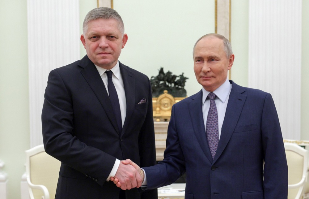 Slovakia is offering to host peace talks between Russia and Ukraine, the former's president, Vladimir Putin, has claimed. (EPA-EFE/GAVRIIL GRIGOROV/SPUTNIK/KREMLIN / POOL)