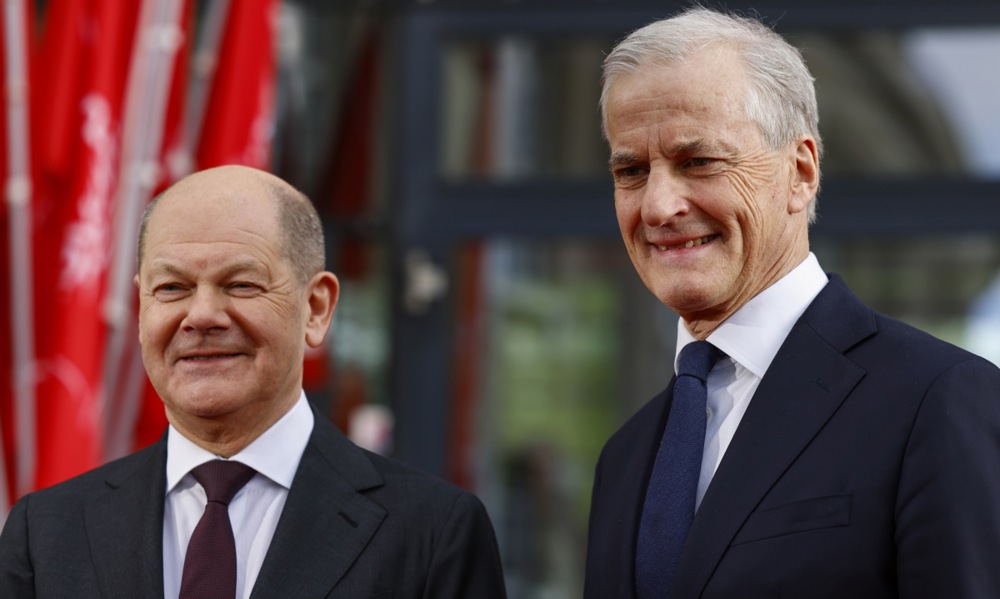 ARCHIVE IMAGE - Norway's prime minister has expressed concern over Elon Musk's alleged meddling with Europe's "internal affairs". (EPA-EFE/HANNIBAL HANSCHKE)