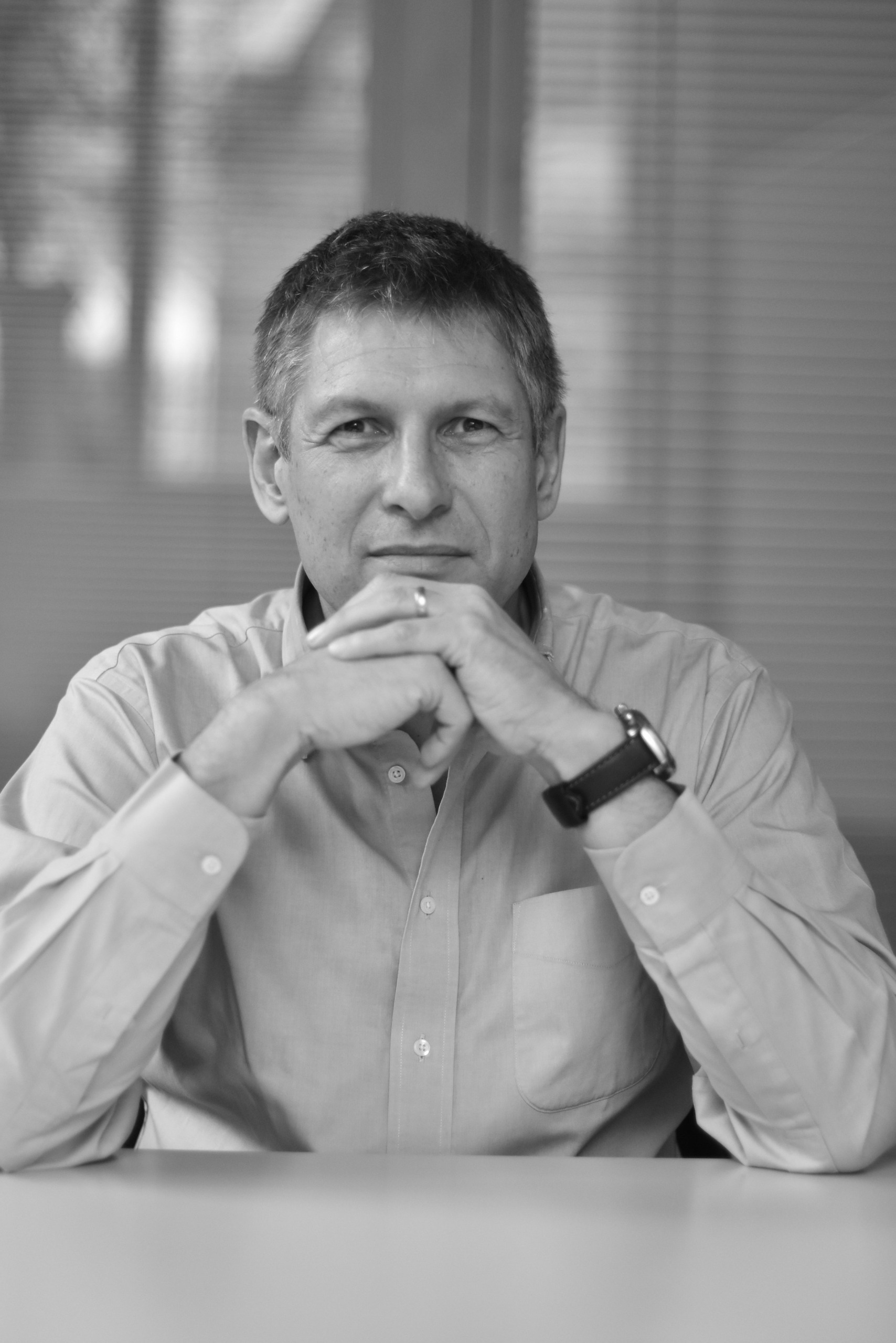 Academics called for the resignation of Isabelle von Bueltzingsloewen, president of the University of Lyon 2, for her treatment of Professor Fabrice Balanche, targeted by 'anti-racist and pro-Palestinian students.' Social media