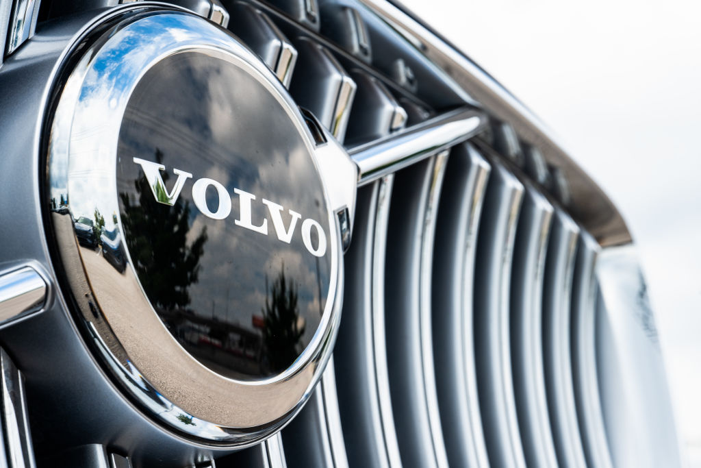 Swedish-based automaker Volvo Cars announced cost-cutting plans of 18 billion Swedish krona (€1.6 billion) on April 29 as its operating profit fell in the first three months of the year. (Photo by Brandon Bell/Getty Images)