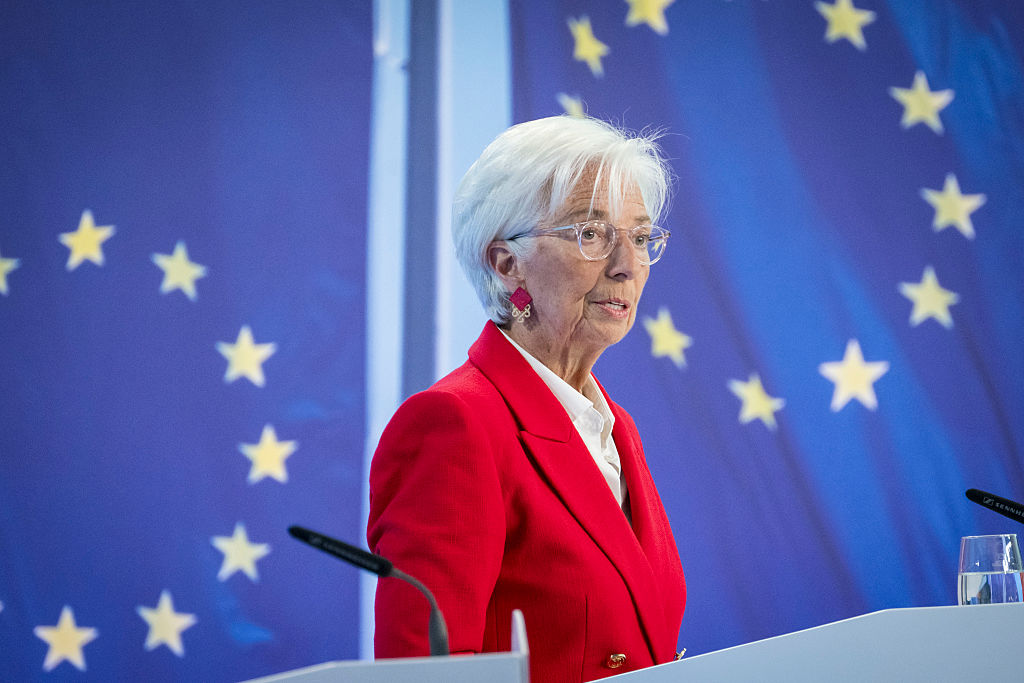 European Central Bank President Christine Lagarde has warned that the collapse of Prime Minister François Bayrou’s government would pose a “worrying risk” to France and, by extension, to the wider eurozone.(Photo by Thomas Lohnes/Getty Images)