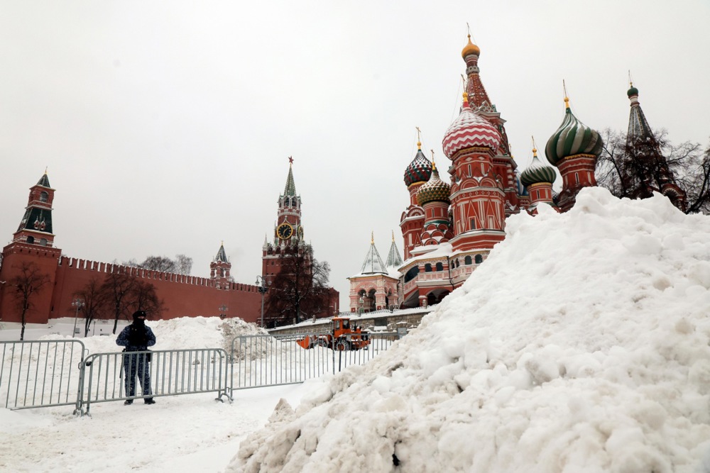 Russia takes over assets of Polish-US packaging giant