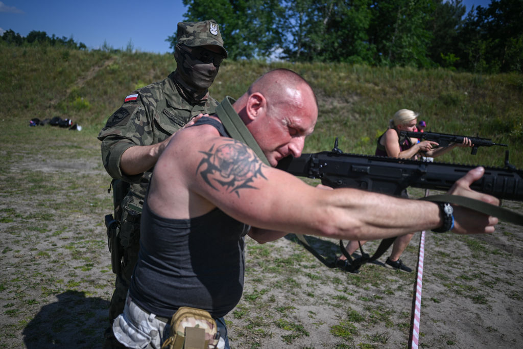 Despite aging population, Poland plans to have an army of 500,000