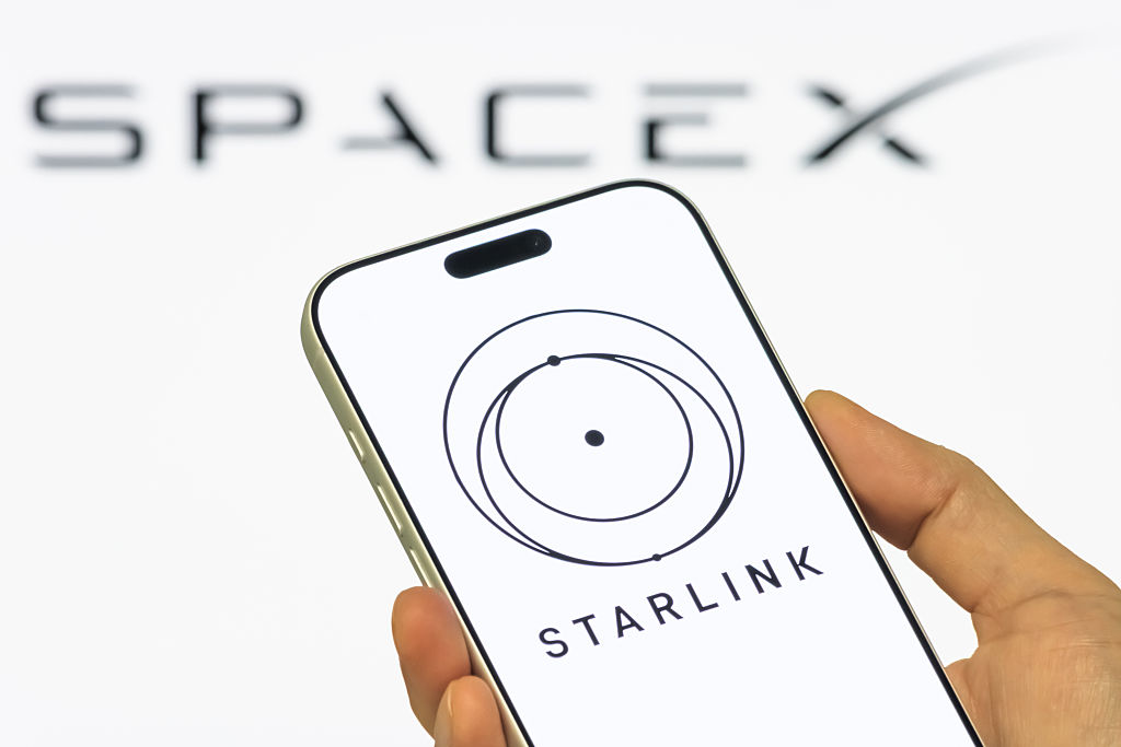 Russian war bloggers report Starlink outage on Ukraine front