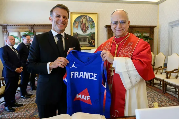 French president Emmanuel Macron along his spouse, met the new Pope Leo XIV today in Vatican, for the first time. (Photo by Simone Risoluti - Vatican Media via Vatican Pool/Getty Images)