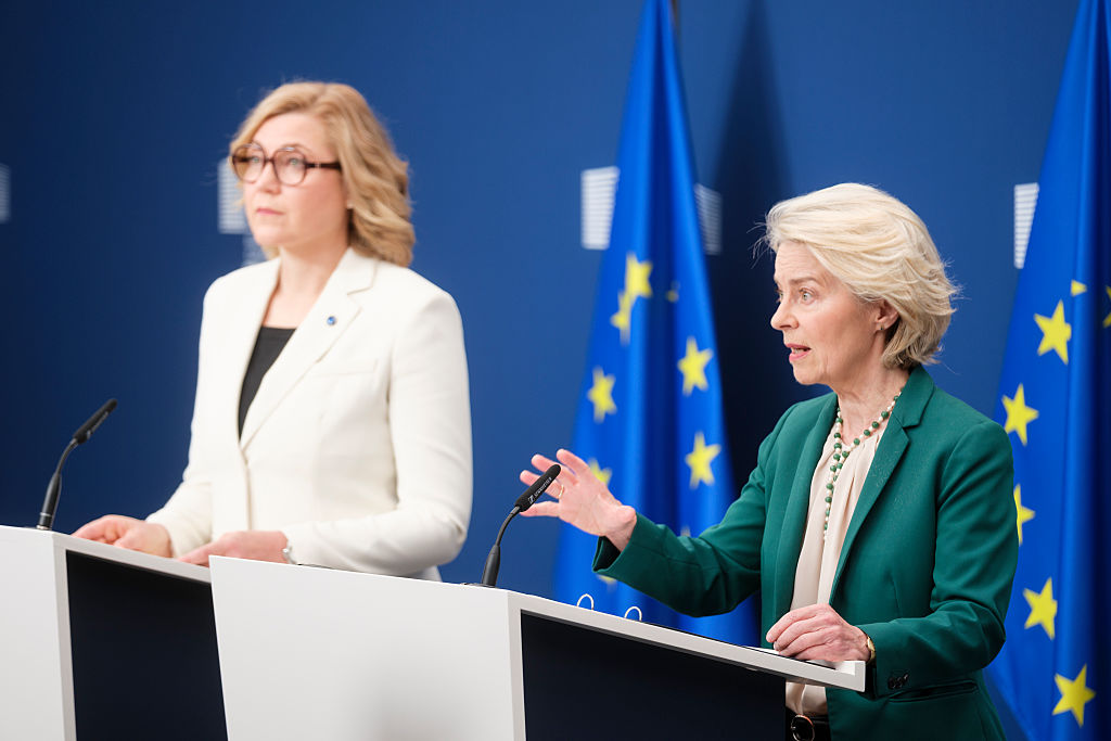 The European Commission is turning up the pressure on EU capitals to deploy the age-verification app.(Photo by Thierry Monasse/Getty Images)