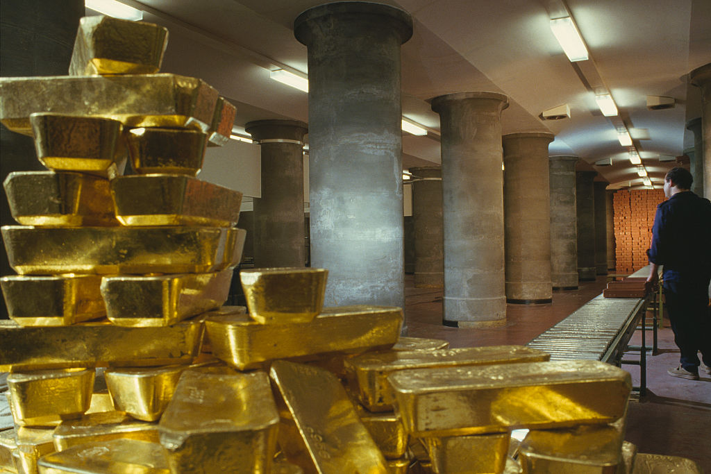 France has quietly finished moving the last of its gold out of the United States and turned the operation into a very profitable deal.(Photo by Pierre Perrin/Sygma via Getty Images)