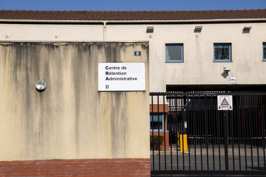 More escapes hit Paris’s Vincennes immigrant detention centre