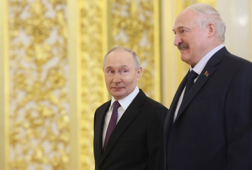 Belarus begins nuclear weapons drills with Russian support
