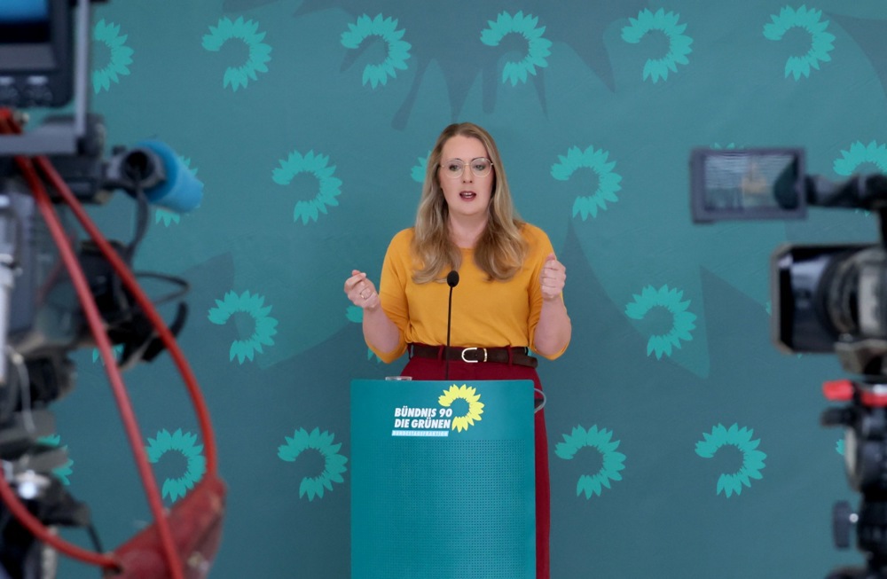 German Greens' shock after its motion passes with votes of AfD