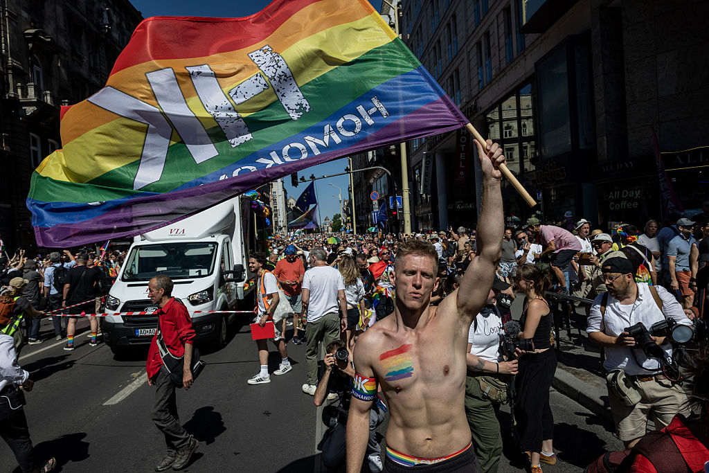 Hungary new governement backs Budapest pride