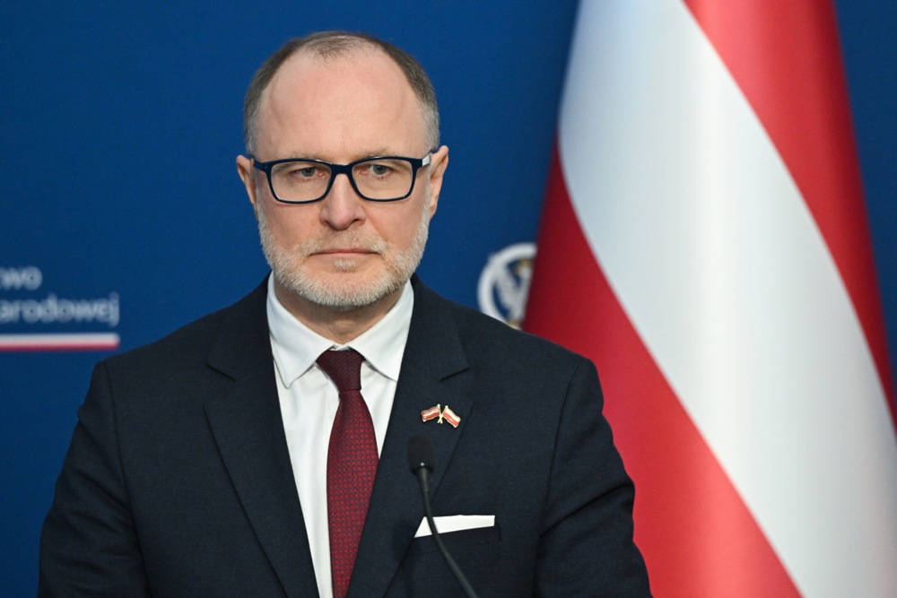 Latvian defence minister resigns
