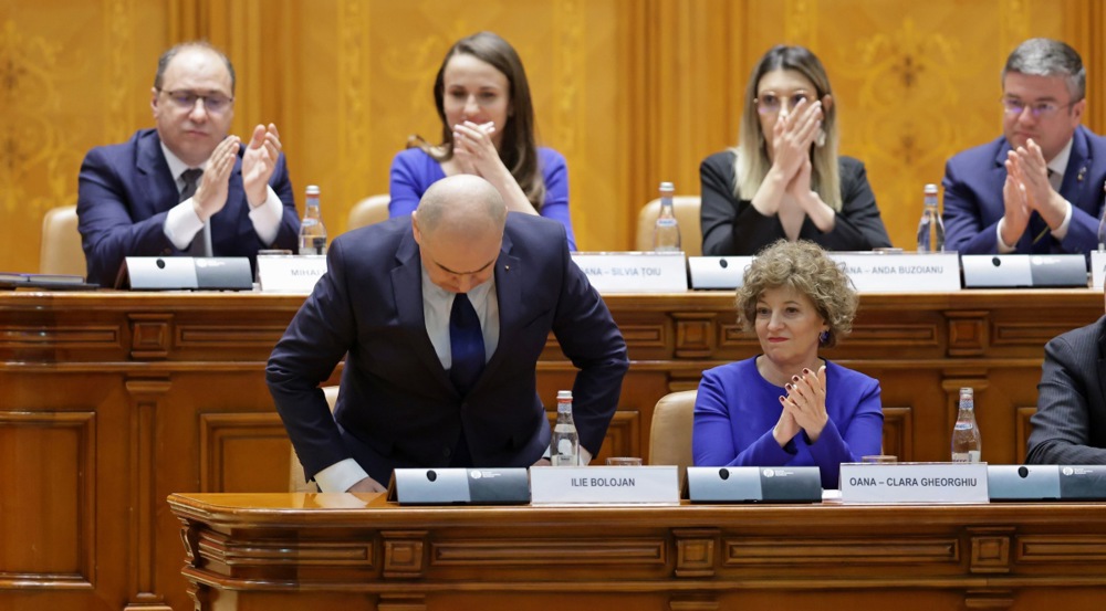 Romania's parliament ousts pro-EU PM Bolojan in no-confidence vote