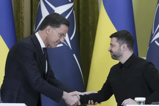 Zelensky calls long-range strikes on Russia ‘fair’ as Rutte confirms NATO summit invite