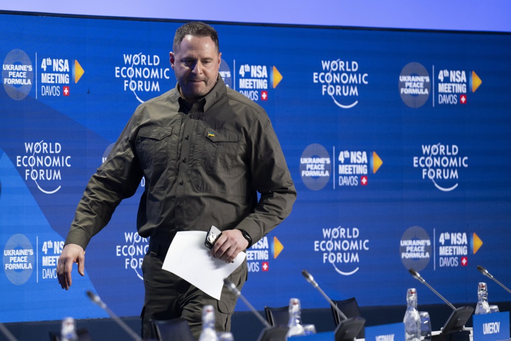 Zelensky’s former chief of staff Yermak walks free after posting €2.7 million bail