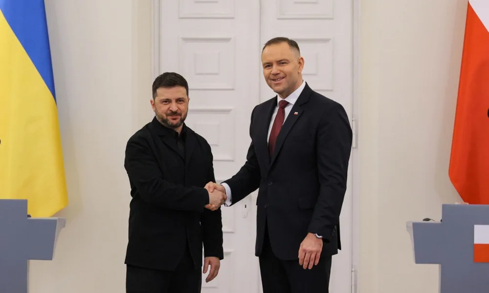 Zelensky sends back Polish honour rescinded by President Nawrocki