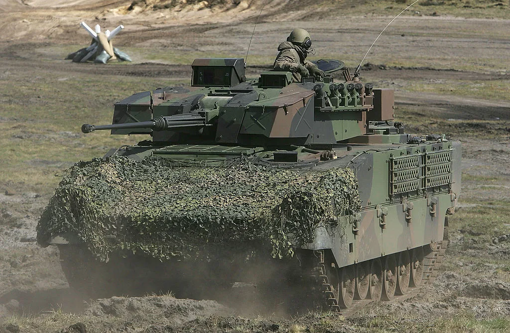 EU strikes deal to cut red tape for defence