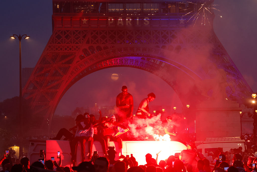 French Government defends PSG celebration policing despite death and 890 arrests