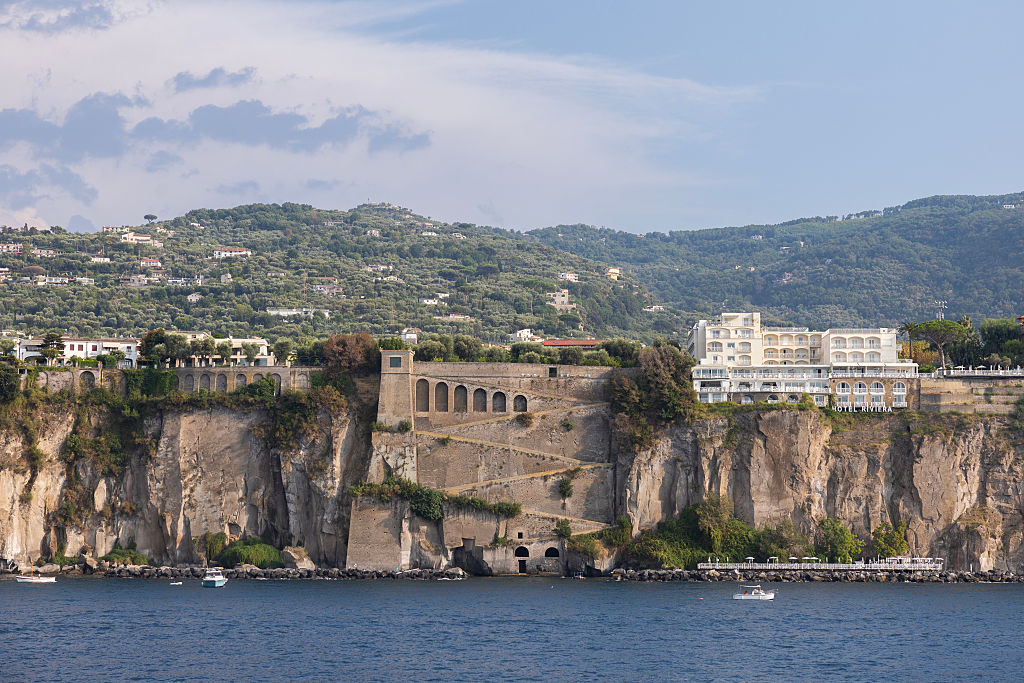 Magnitude 6.2 earthquake strikes off Calabria coast