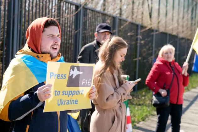 Pressure grows to strip conscription-age Ukrainian men of EU protection